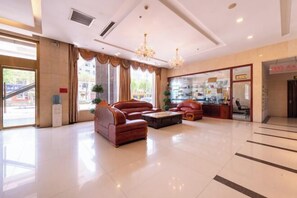 Lobby lounge - Pucheng Jinghai Hyatt Hotel (Pucheng)