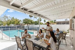 Outdoor dining