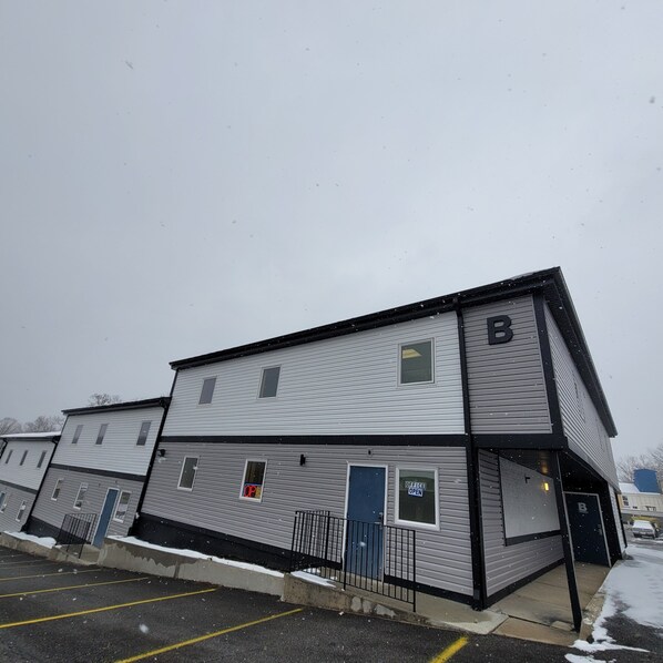 Exterior - Richland Inn (Johnstown)