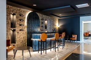 Bar (en el alojamiento)