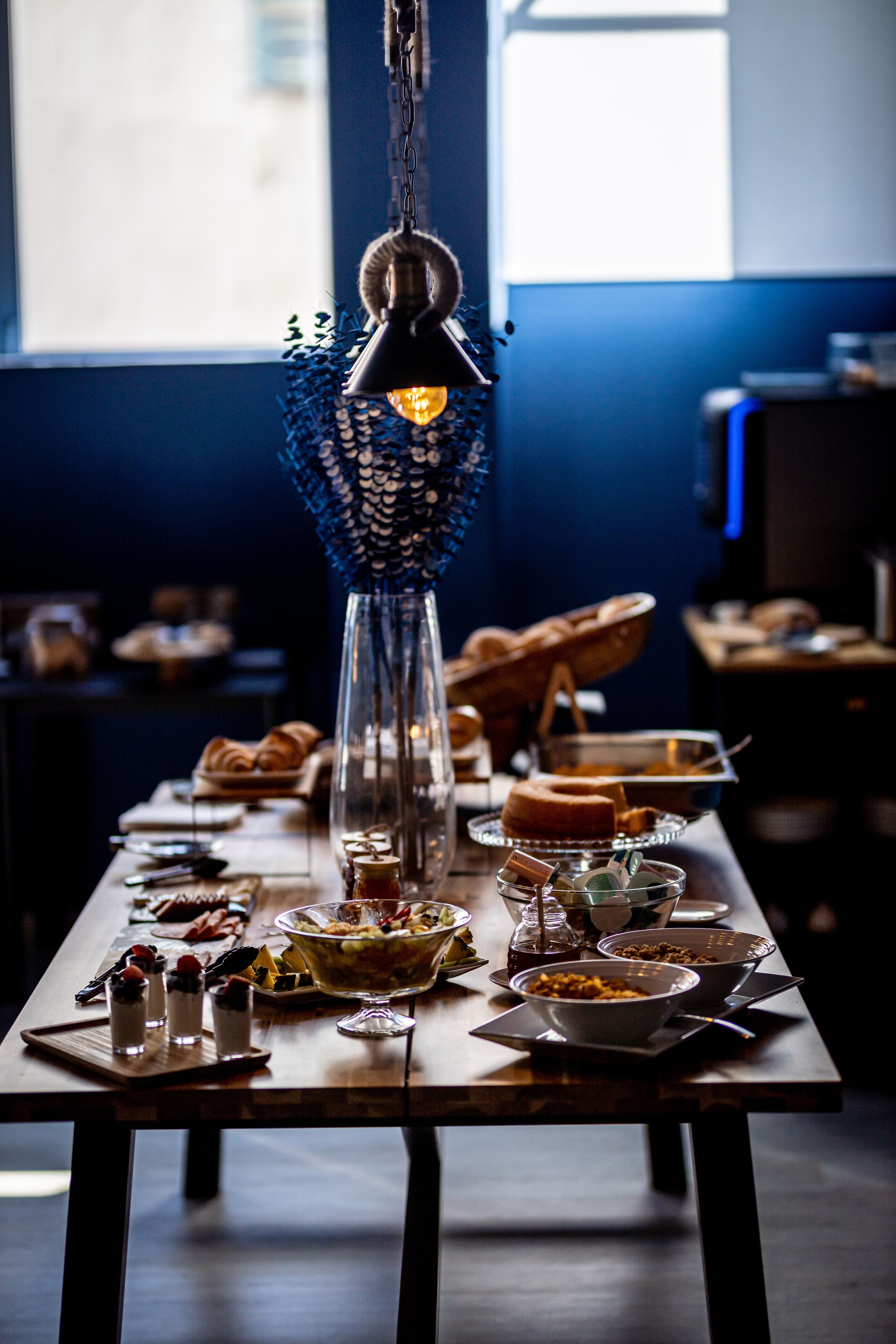 Free daily continental breakfast