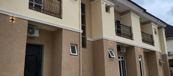 Aggreys 55 airport lodge