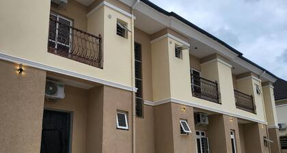 Aggreys 55 airport lodge