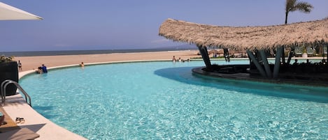 Alberca al aire libre