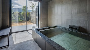 Suite Premium, salle de bains privée, vue jardin (Dog Friendly) | Salle de bain