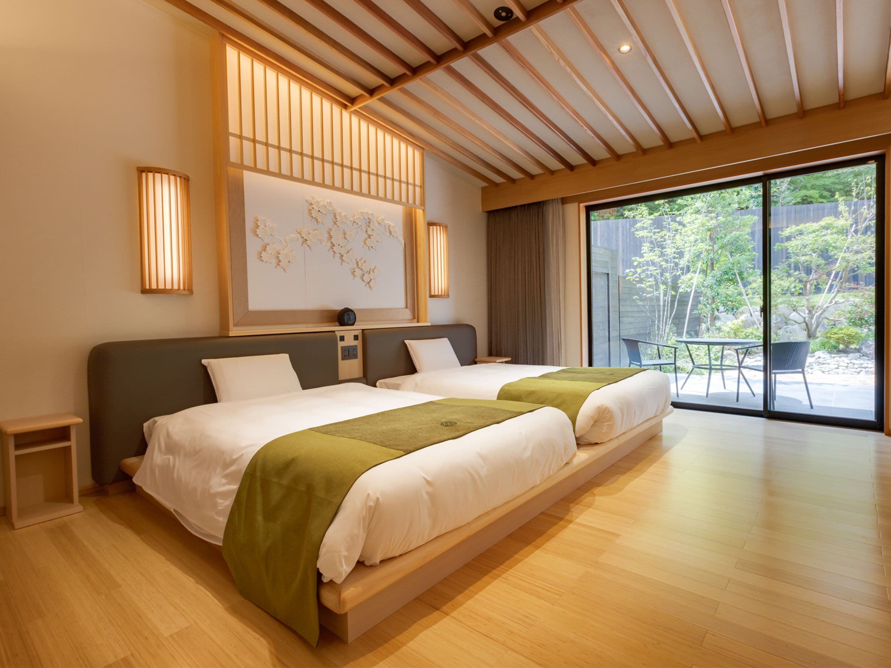 In-room safe, desk, free WiFi, bed sheets