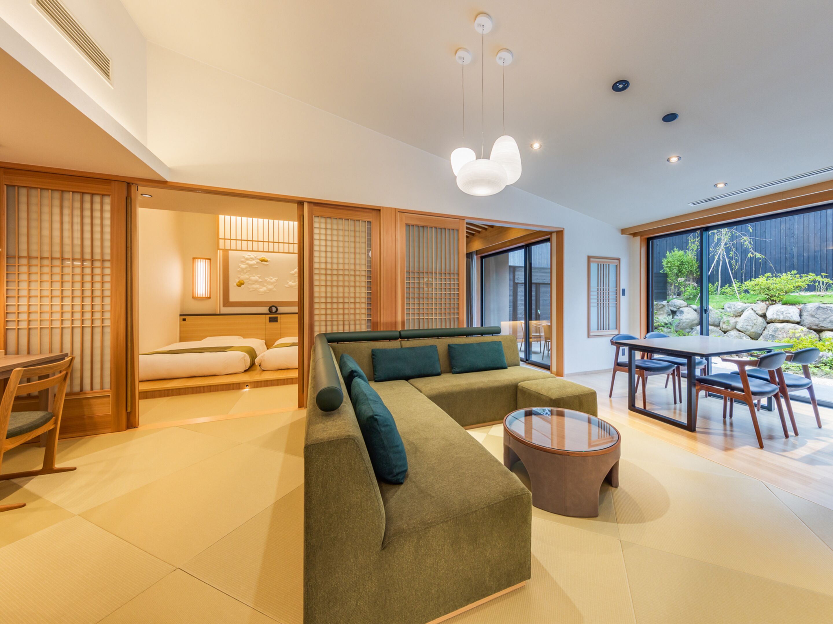 Luxury Suite, Private Bathroom, Garden View | In-room safe, desk, WiFi (free), bed sheets