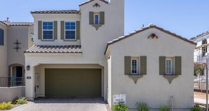 Adorable Casita Conveniently Located **No Hidden Fees!**