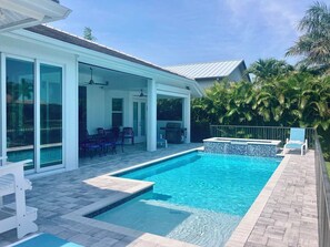 Outdoor pool, a heated pool - Gorgeous new coastal home on water with pool (Marco Island)