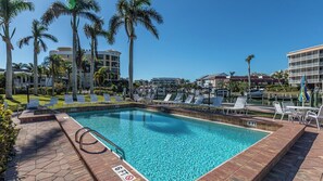 Imagen sin descripción, 2 de 21, botón