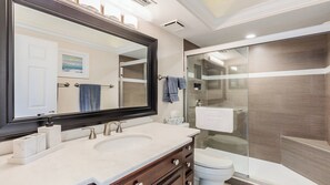 Unclassified image, 5 of 21, button