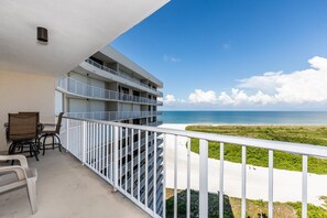 Property grounds - South Seas Tower II 18th floor 2 BDR 2Bth condo. (Marco Island)