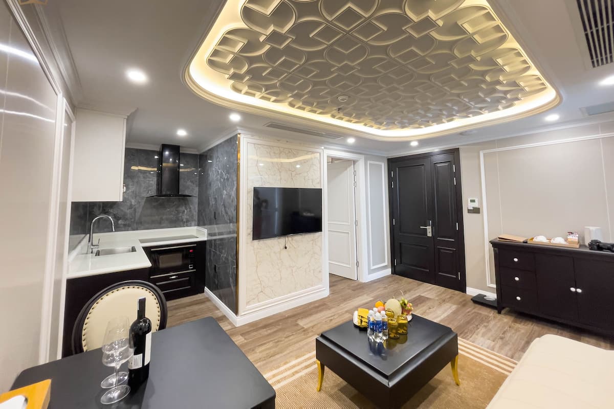 2 chambres, literie de qualité supérieure, minibar, bureau