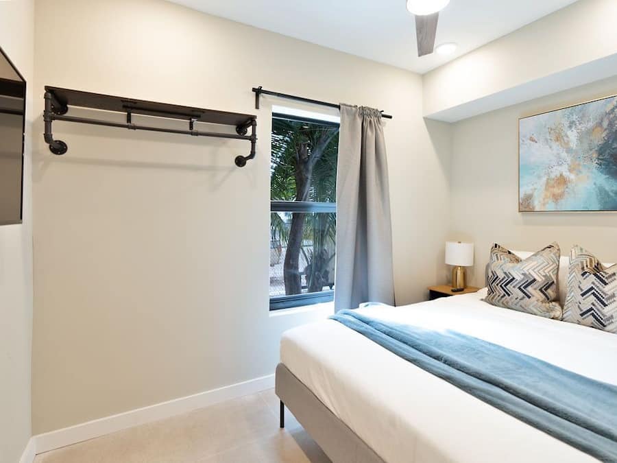 Apartemen | 1 kamar tidur, tirai kedap cahaya, dan setrika/meja setrika