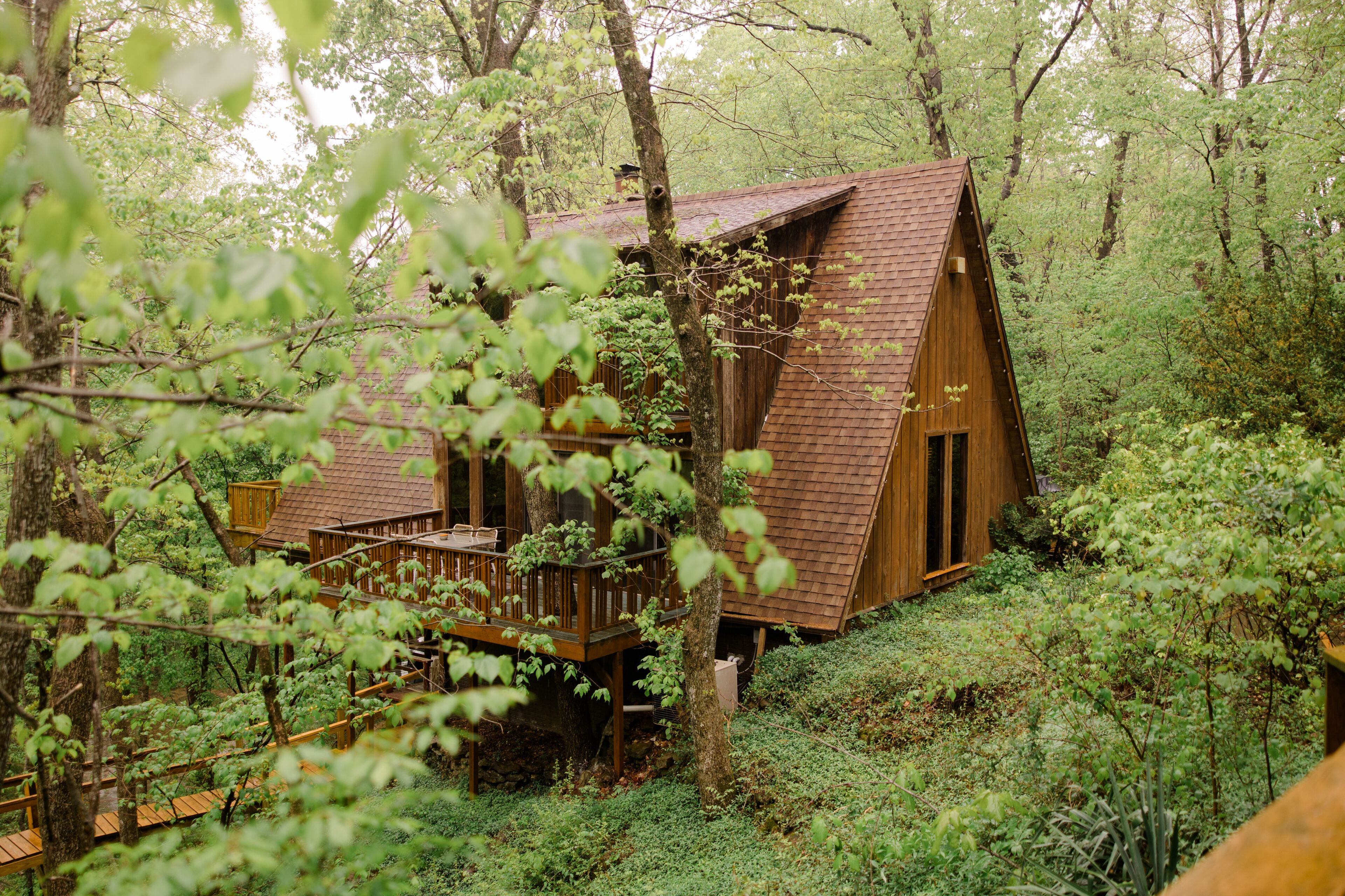 NEW! Treehouse in The Ozarks w/ Hot Tub