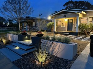Exterior - South Park Retreat-Kid and Pet friendly! (San Diego)