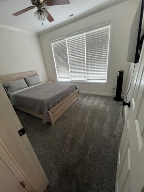 4 bedrooms, travel crib, WiFi, bed sheets