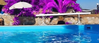 Remarkable 2-Bed House in Varnavas