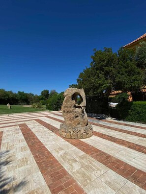 Property grounds - Large apartment on the Golfo di Marinella (Porto Rotondo)