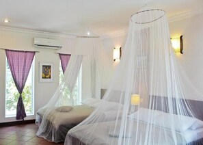 Deluxe-Bungalow | 1 Schlafzimmer, individuell dekoriert, Schreibtisch