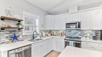 Fridge, microwave, oven, dishwasher