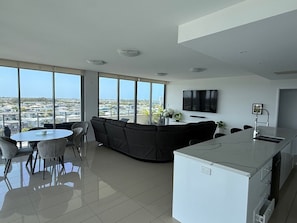 Deluxe Apartment, 3 Bedrooms | Living area