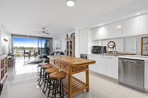Apartment, 1 Bedroom | Living area
