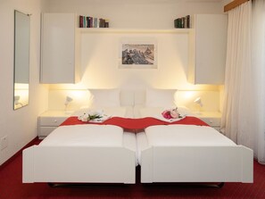 1 soverom, reiseseng for barn og wi-fi (inkludert)