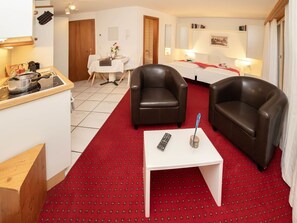 1 bedroom, travel crib, free WiFi - Lovely apartment for 2 people with WIFI, TV and pets allowed (Grindelwald)
