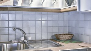 Oven, highchair - Cosy apartment for 2 people with WIFI, TV, balcony and pets allowed (Grindelwald)