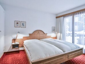 1 bedroom, travel cot, free WiFi - Nice apartment for 2 guests with WIFI, TV, balcony and pets allowed (Grindelwald)