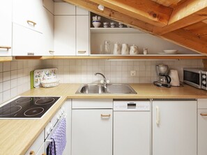 Oven, dishwasher, high chair