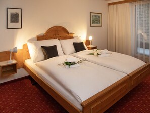 3 bedrooms, travel cot, free WiFi - Nice apartment for 6 guests with WIFI, TV, terrace and pets allowed (Grindelwald)