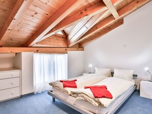 3 bedrooms, travel cot, free WiFi - Beautiful apartment for 6 guests with WIFI, TV, balcony and pets allowed (Grindelwald)