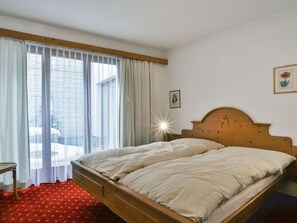 3 chambres, lit de bébé portatif, accès au Wi-Fi (inclus)