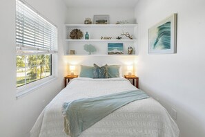 3 soverom, strykejern/-brett, wi-fi (inkludert) og sengetøy