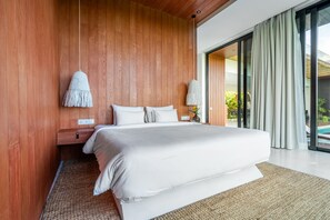 In-room safe, individually decorated, individually furnished - Green Flow Villa 17 (Ubud)