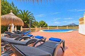 Sunbeds