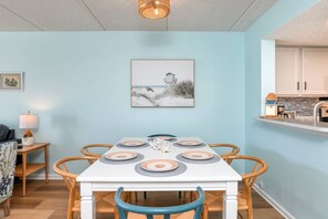 Dining - Quick Beach Access, Heated Pool, Tennis, Hot Tub, Gated, Walk to Restaurants! $300 in Free Tickets! (St. Augustine)