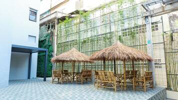 30-Zoll-LCD-Fernseher mit Kabelempfang