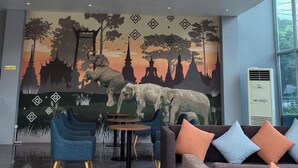 Reception - lucky Elephant Hotel (Bangkok)