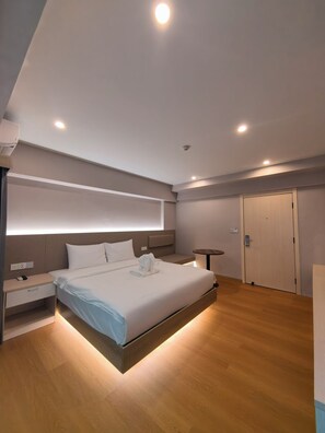 Rom – superior, 1 soverom, ikke-røyk | Strykejern/-brett, wi-fi (inkludert) og sengetøy