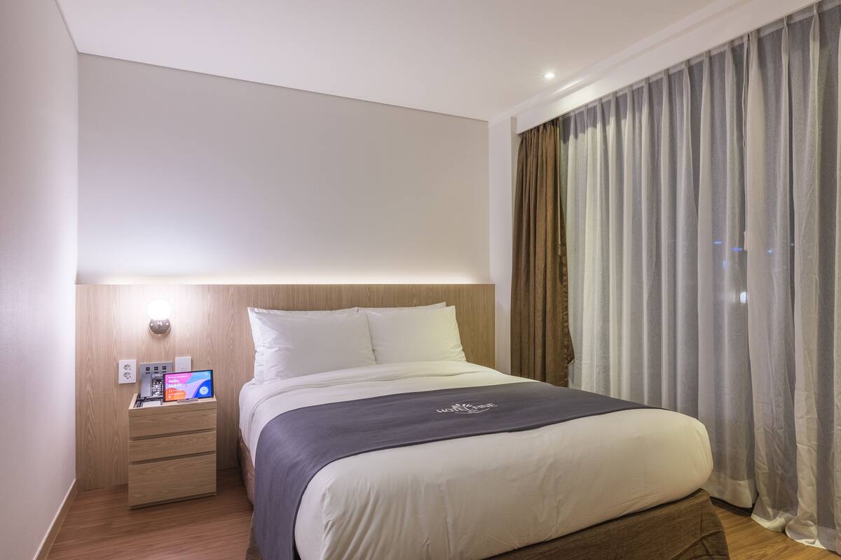 Habitación doble estándar | Wifi gratis y ropa de cama