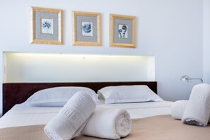 2 bedrooms, WiFi, bed sheets