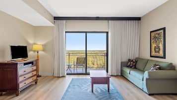 Studio | Living area