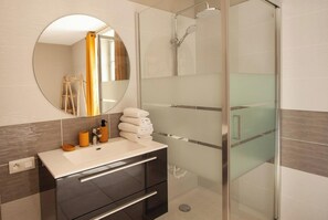 Shower - Gîte Guyane (Eymet)