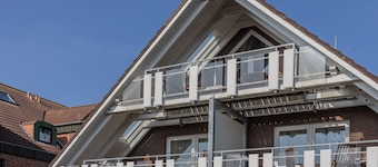 The simply furnished Luv vacation apartment in Haus Utkiek in Carolinensiel awaits you