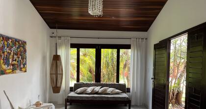 Pirambu house - garden, pool and gourmet area 5 minutes from the beach