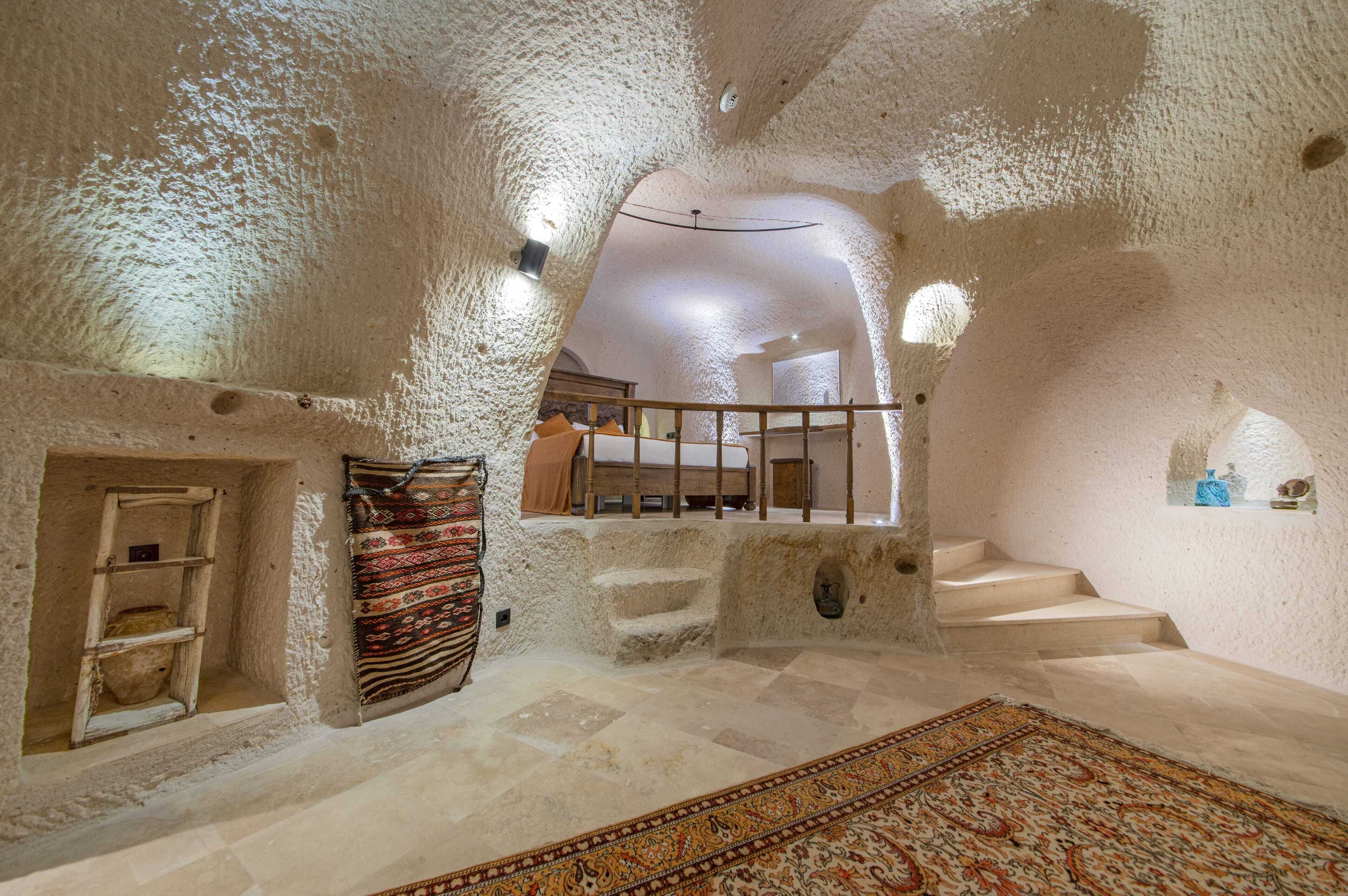 Deluxe Double Room With Jacuzzi | Hochwertige Bettwaren, Betten mit Memory-Foam-Matratzen