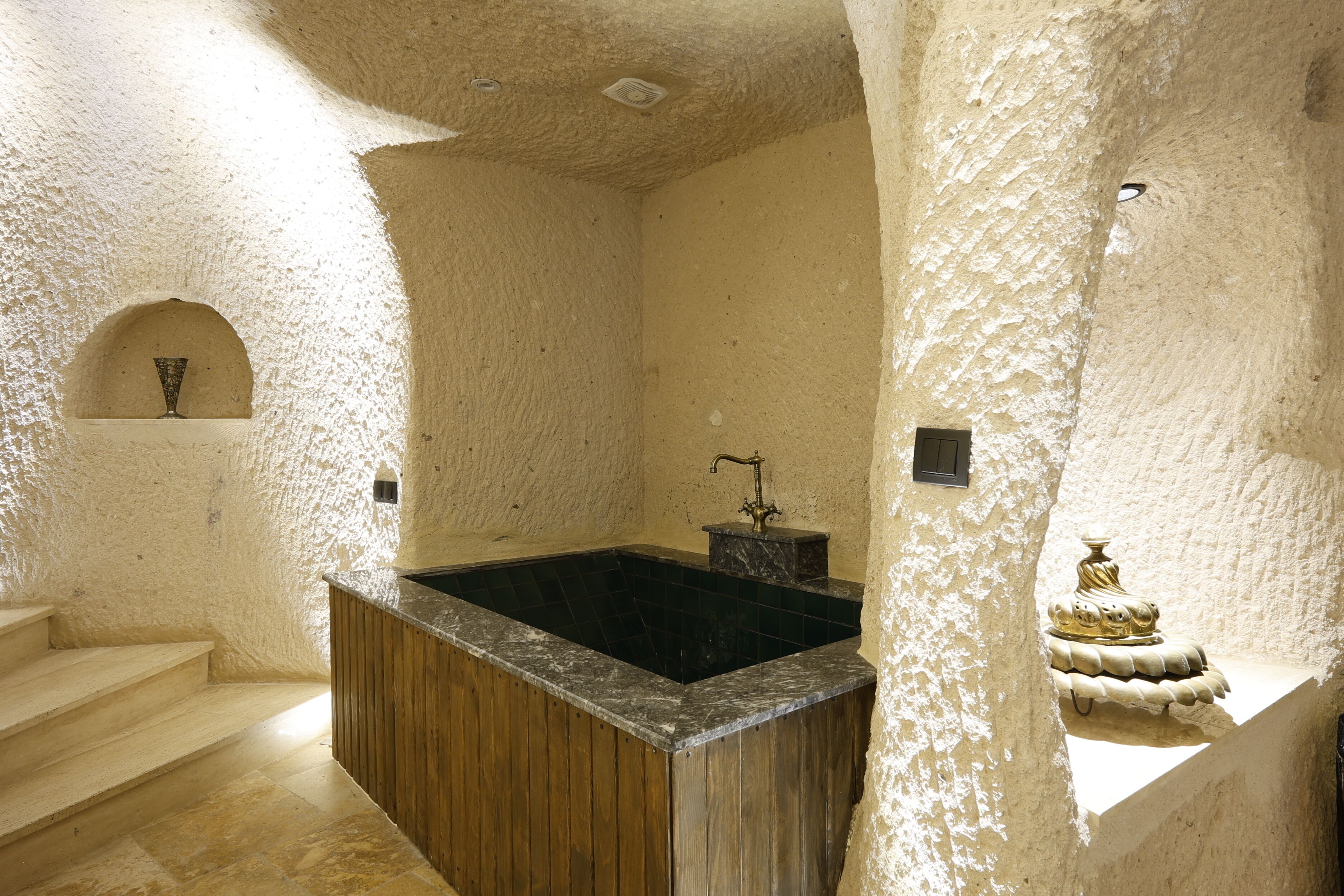 Bañera profunda